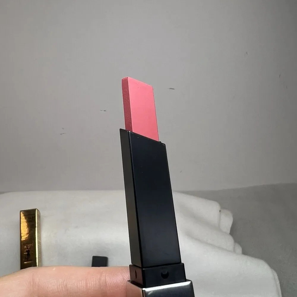 Yves Saint Laurent yves rouge